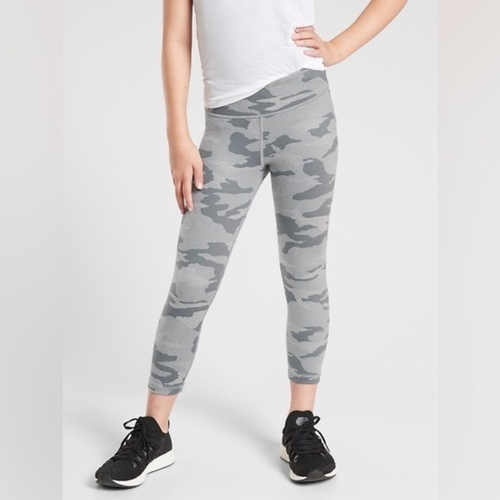 ATHLETA GIRL‎ PRINTED CHIT CHAT CAPRI